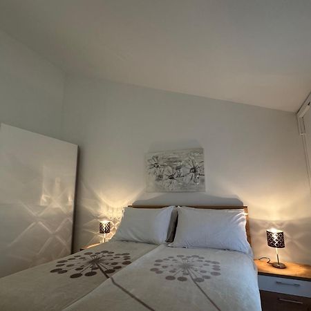 Apartment Pirun Baška Eksteriør bilde