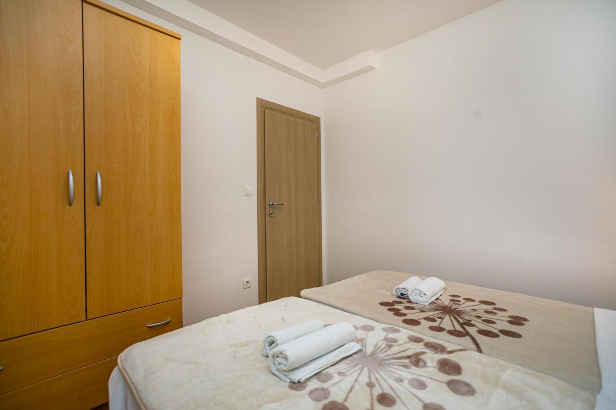 Apartment Pirun Baška Eksteriør bilde