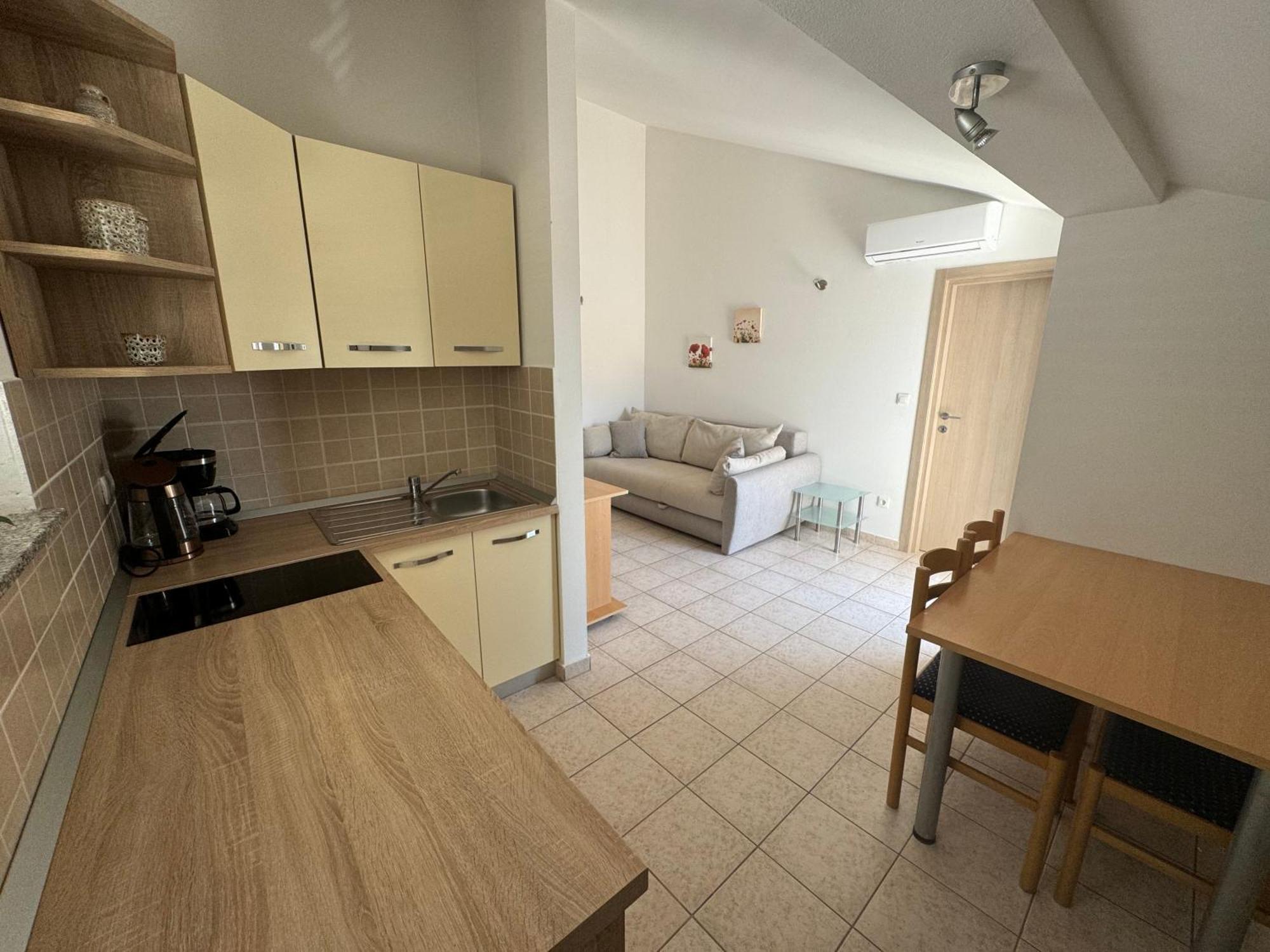 Apartment Pirun Baška Eksteriør bilde