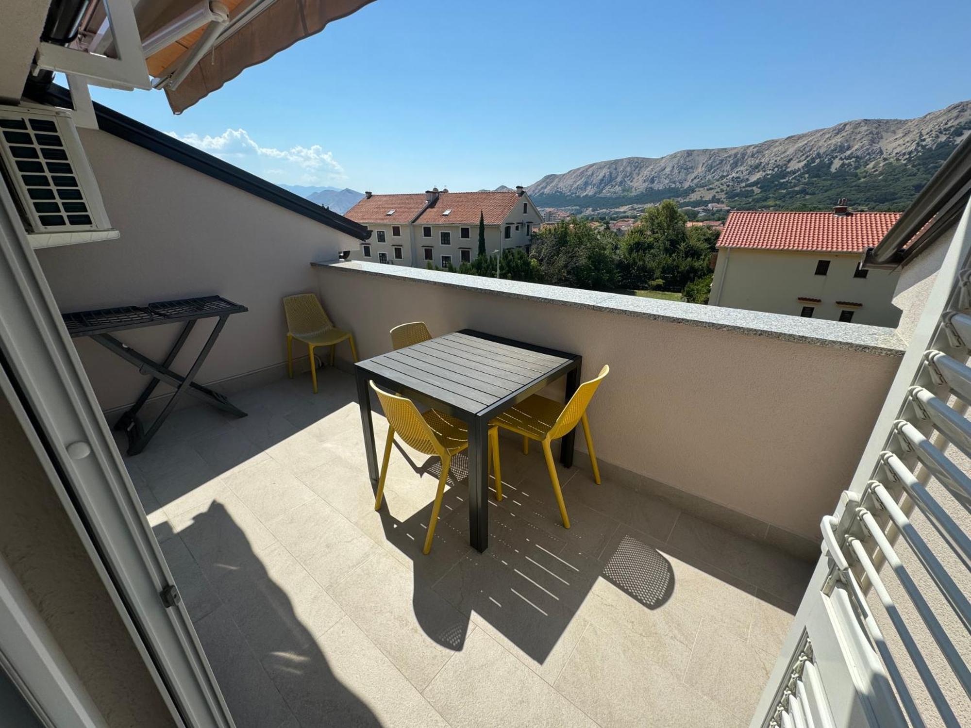 Apartment Pirun Baška Eksteriør bilde